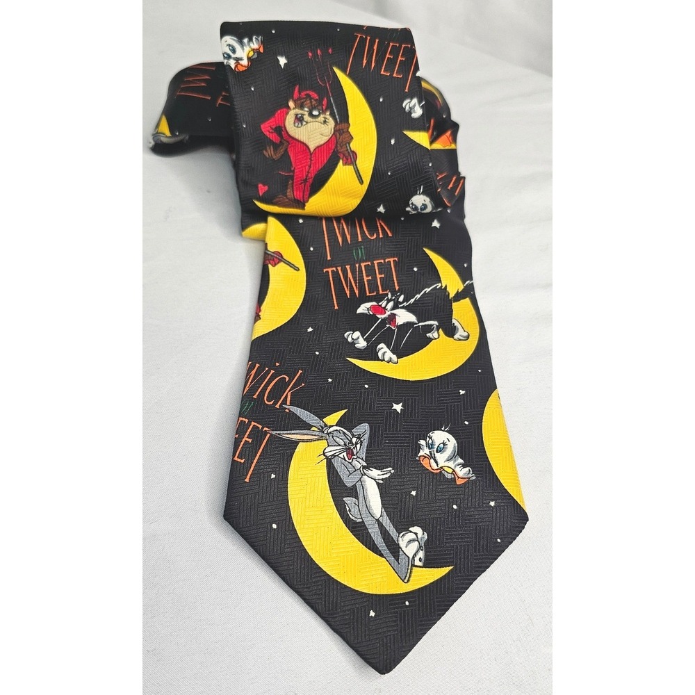 Vintage 1996 Looney Tunes Halloween Tie Twick or Tweet Bugs Sylvester Taz Black